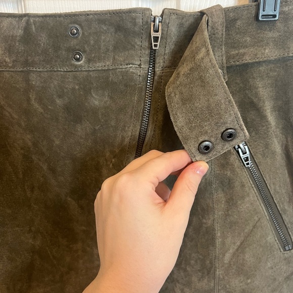 NWOT Blank NYC Suede Zip Miniskirt - Picture 4 of 7